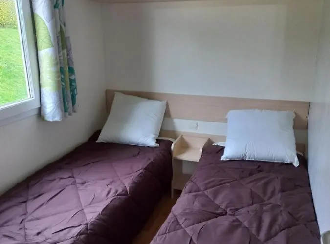 Mobil 3 Camping 4 Etoiles